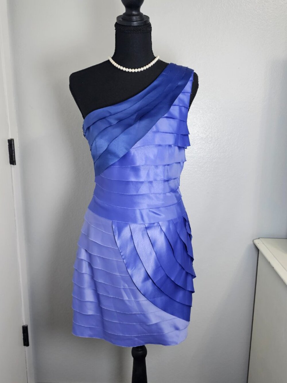 NEW Forever21 Blue Lavander Satin One Shoulder Tiered Dress Cocktail  Size 4 - Picture 3 of 7